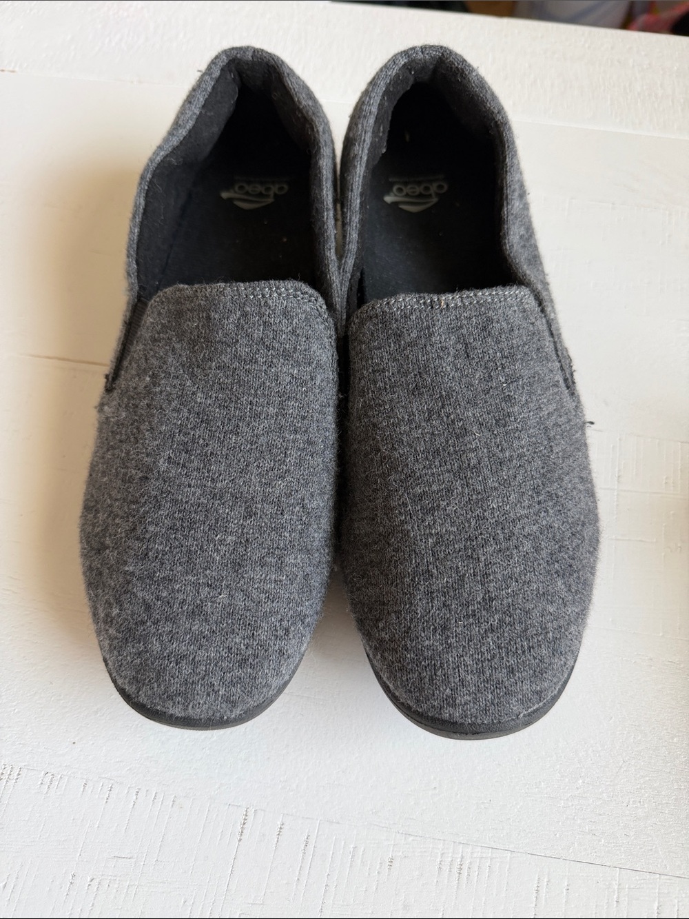 Abeo Dakota Slip Ons